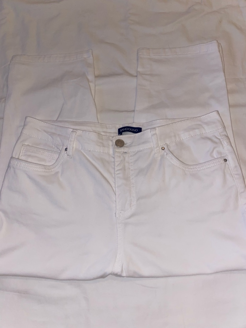 Bandolino White Ankle Crop Pants